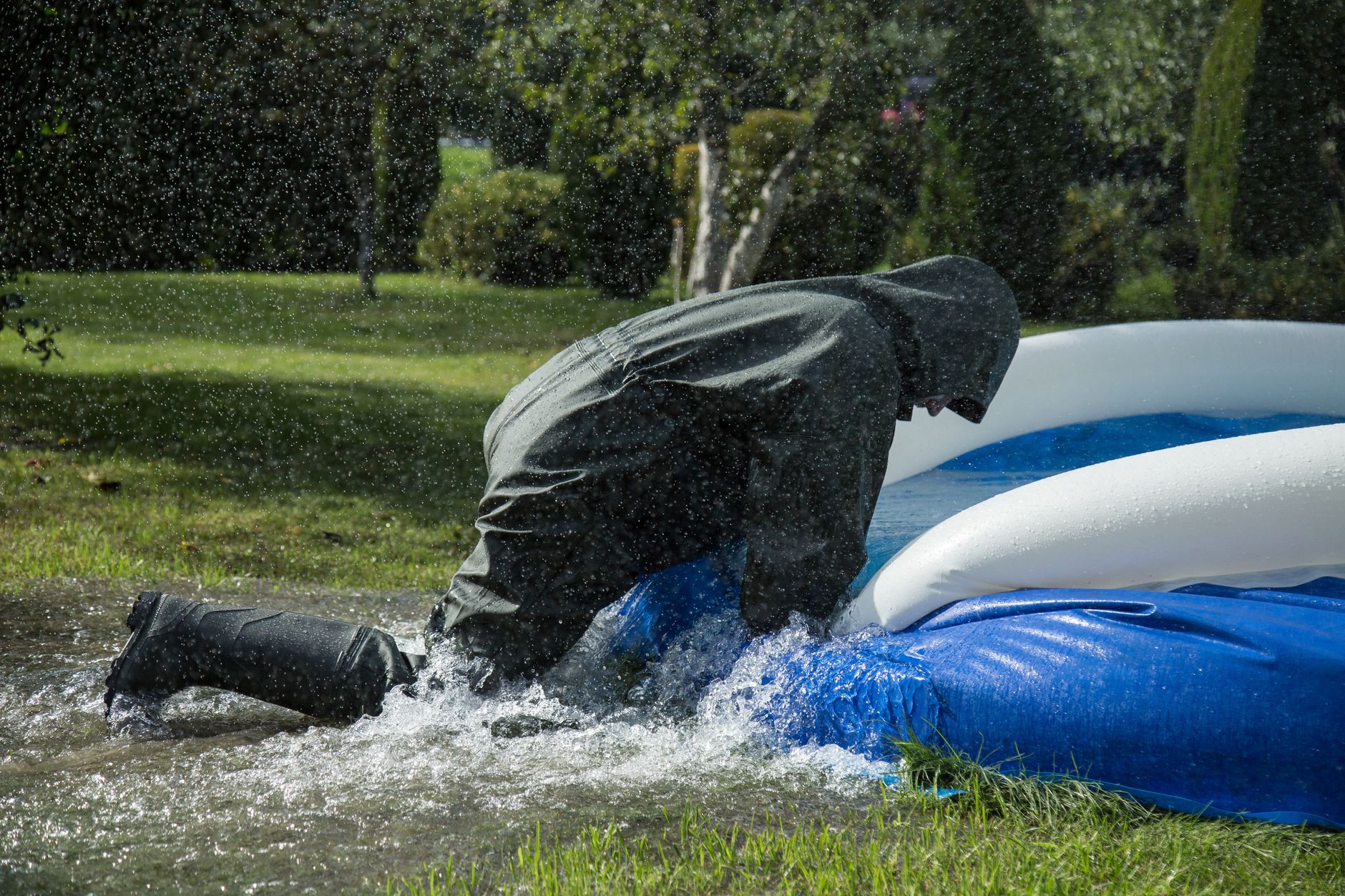 Réparation dégât des eaux équipe à Avignon